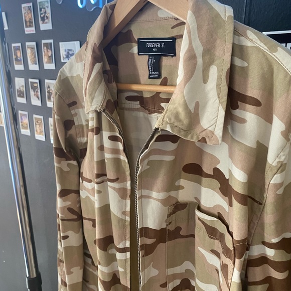 Camo Jacket - Picture 3 of 3